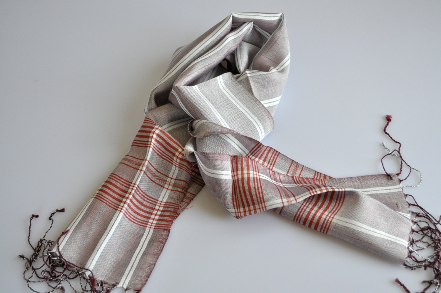 Handwoven Ida Silk Scarf - Gray