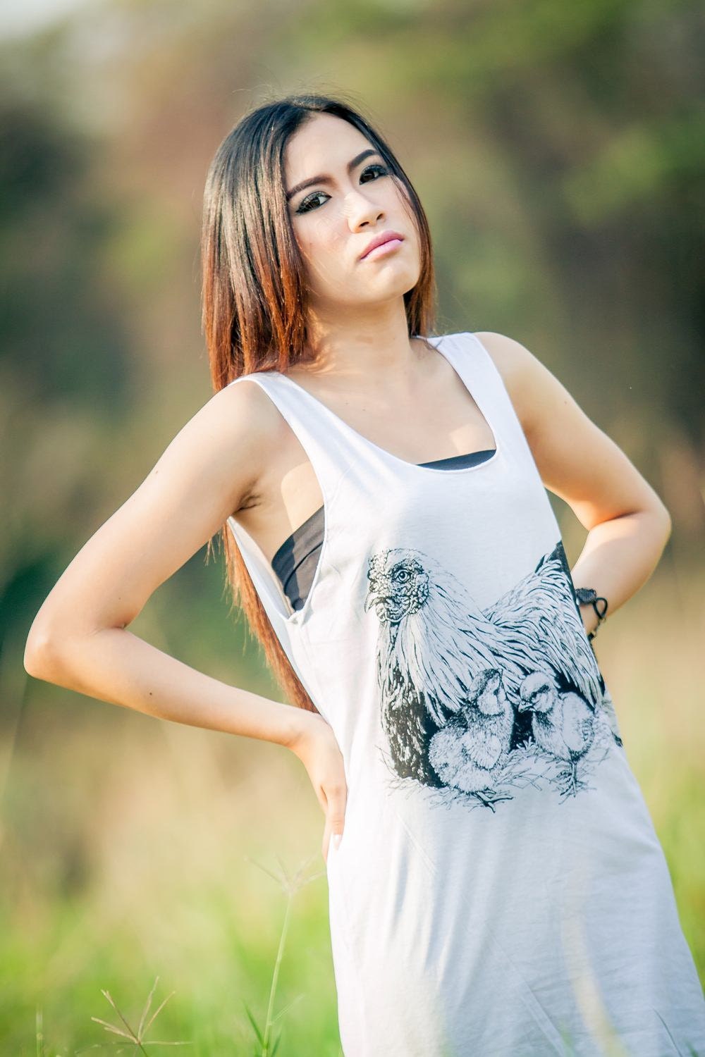 Hen Tank Top - Bird Tank Top Women tank top t-shirt top Tunic Unisex Shirt Vest Women Sleeveless Singlet White T-Shirt.