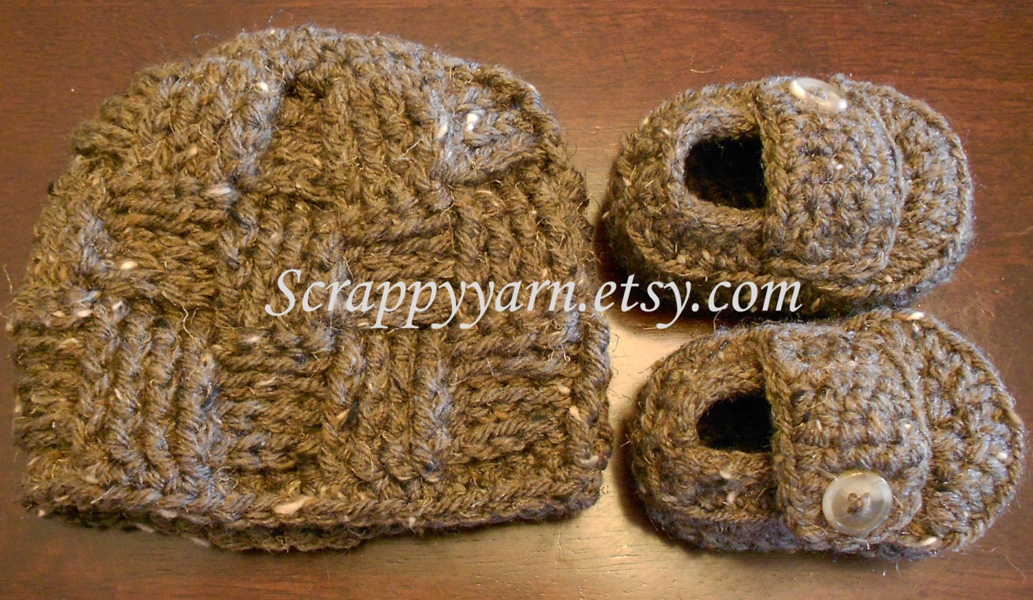 Basket Weave hat and Booties 0-3 months