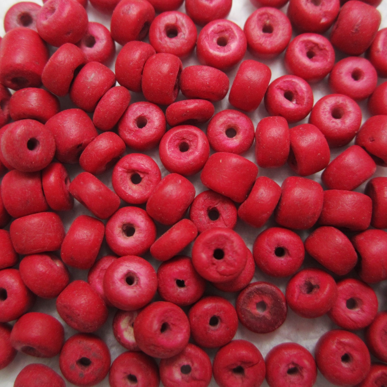 Red Coconut Disk Beads -- 5 mm Spacer, 90 Coconut Beads