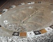 Large Meat Platter With Au Jus Well.  Garland Glass Atomic Snowflake Design