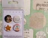 Badges / Adhesive buttons Days of School / Vintage / Kindergarden / Gold Star / Owl