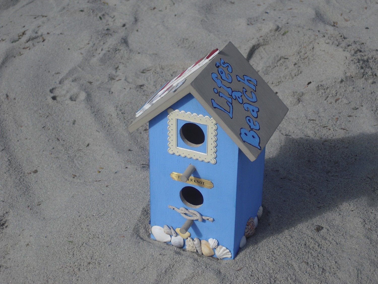 Bird House " Lifes a Beach "