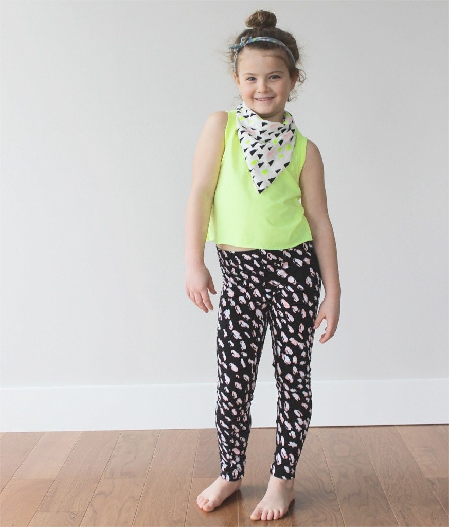 Handprinted 'Cheetah' leggings in Pink and White on Black
