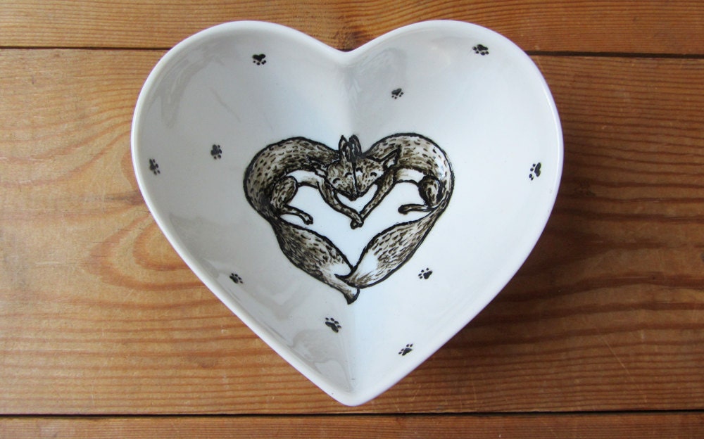 Love Foxes heart-shaped ceramic bowl - Small bowl - Valentines - love