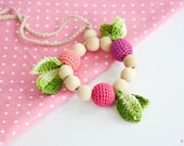Crochet teething ring - Handmade baby teether, Wooden teether - Teething Toys by FrejaToys