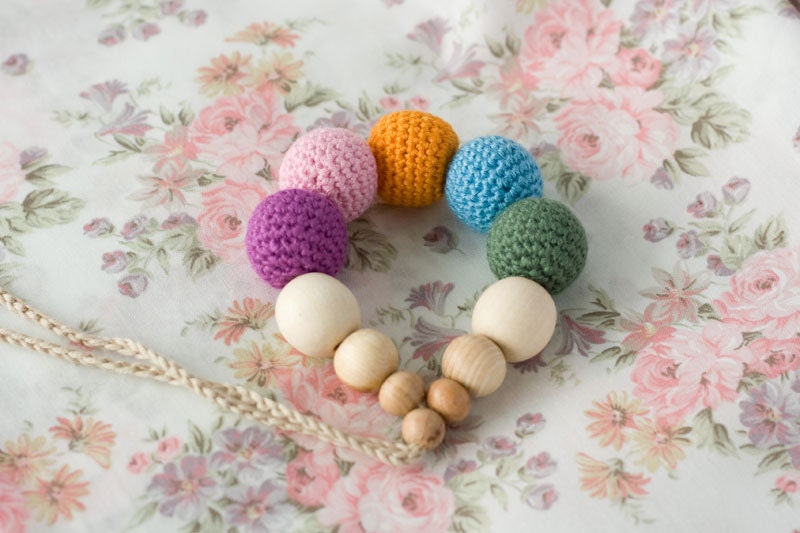 Nursing Necklace, Baby Teether - Bamboo Thread and Wood - for mom to wear, babywearing, breastfeeding, for babies and toddlers