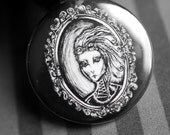 Art print badge/pinback button - Vae Nox drawings - gothic accessories