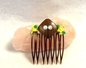 WOOD Hair Comb, Wood Buttons, Yellow Green, Tribal, Birthday, Unique