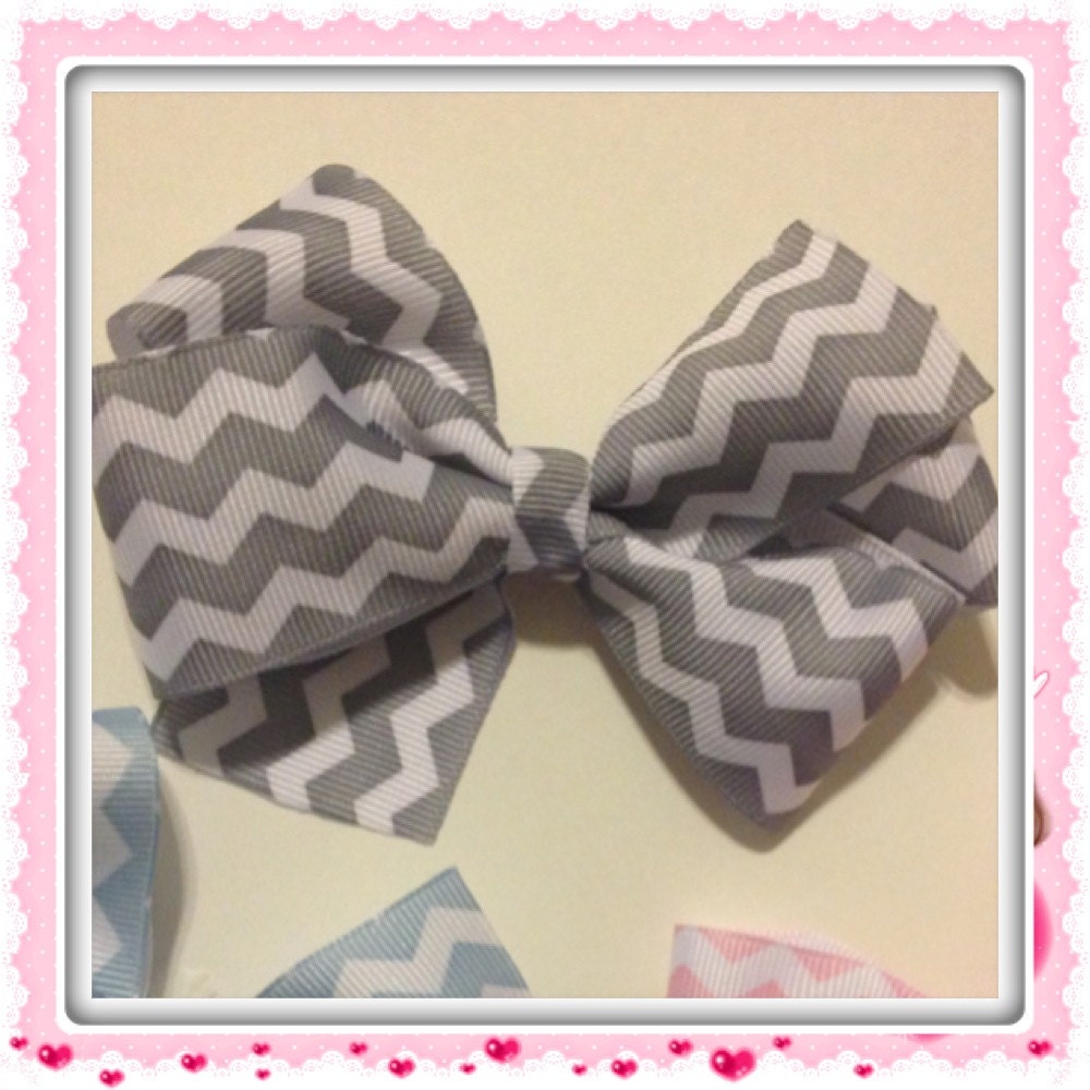 NEW GRAY CHEVRON SPRiNG BoW GiRLY Baby Toddler 5" Girl Birthday Shower Gift Handmade Alligator Clip Bow Boutique