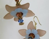 Lucite Flower Bead Dangle Earrings Smoked Topaz Plumeria