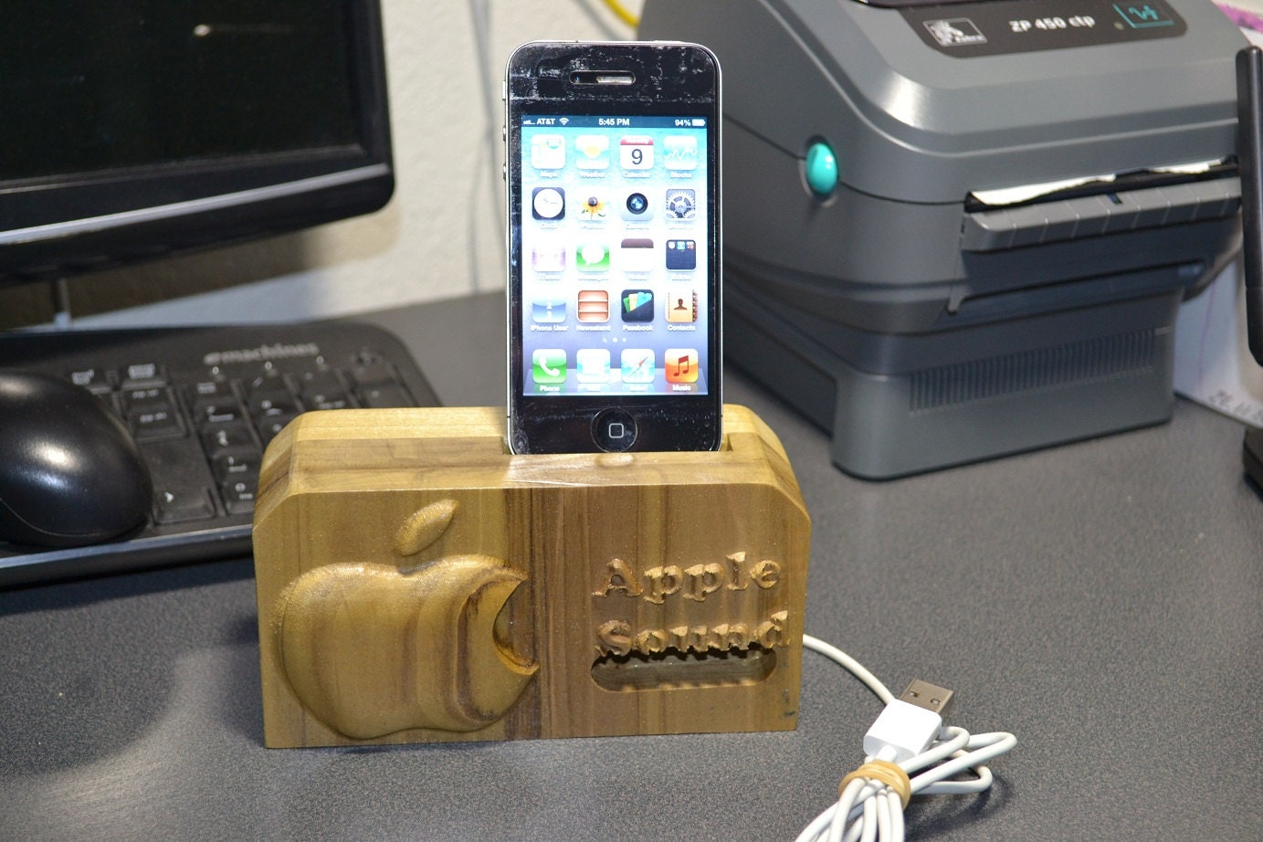 iPhone Acoustic Speaker and Dock station iPod Acoustic Speaker and Dock station made of Solid Poplar Wood