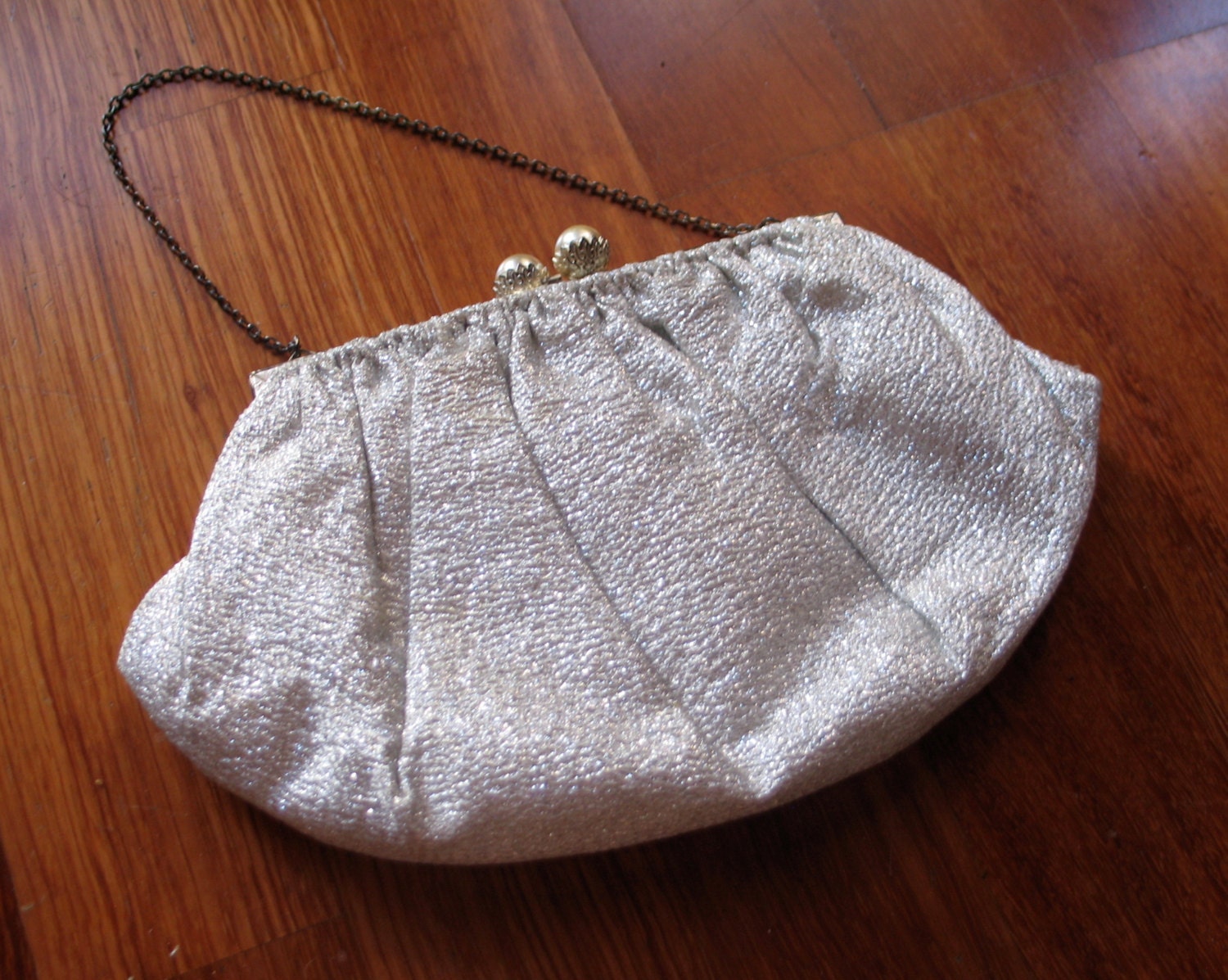 Vintage 1960s Silver Lamé Handbag