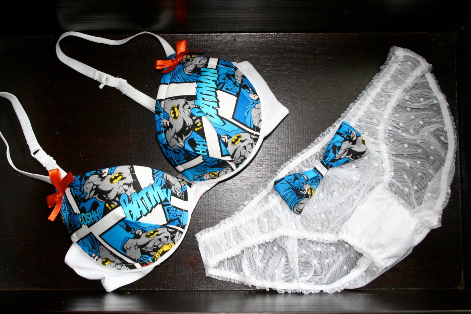 HOLY BOWS, BATMAN Set: White Bra with Batman Comics Fabric and Matching Bow Panties
