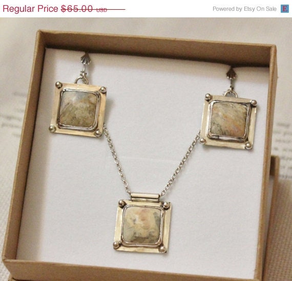 10% OFF Vintage Sterling Silver Jasper Jewelry Set, Sqaure Earrings, Square Pendant Necklace