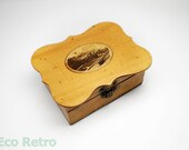 Nicely Shaped Antique Mauchline Ware Ring or Trinket Box