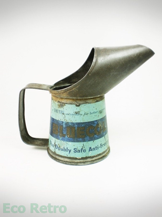 Classic Vintage 1956 Bluecol Motor Oil Half Pint Can Pourer