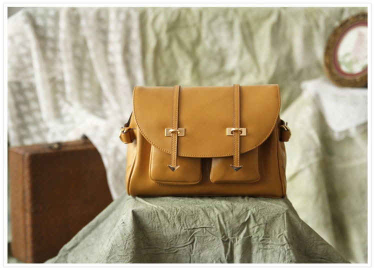Leather Satchel - Leather Messenger Bag - Shoulder Bag - Lady Bag - Leather Briefcase - Ipad Bag in Apricot