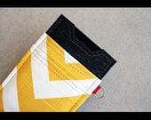 Iphone case sleeve - 100% merino wool felt 3mm & cotton accent