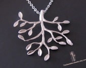 SALE, 10% OFF: Tree pendant necklace in white gold