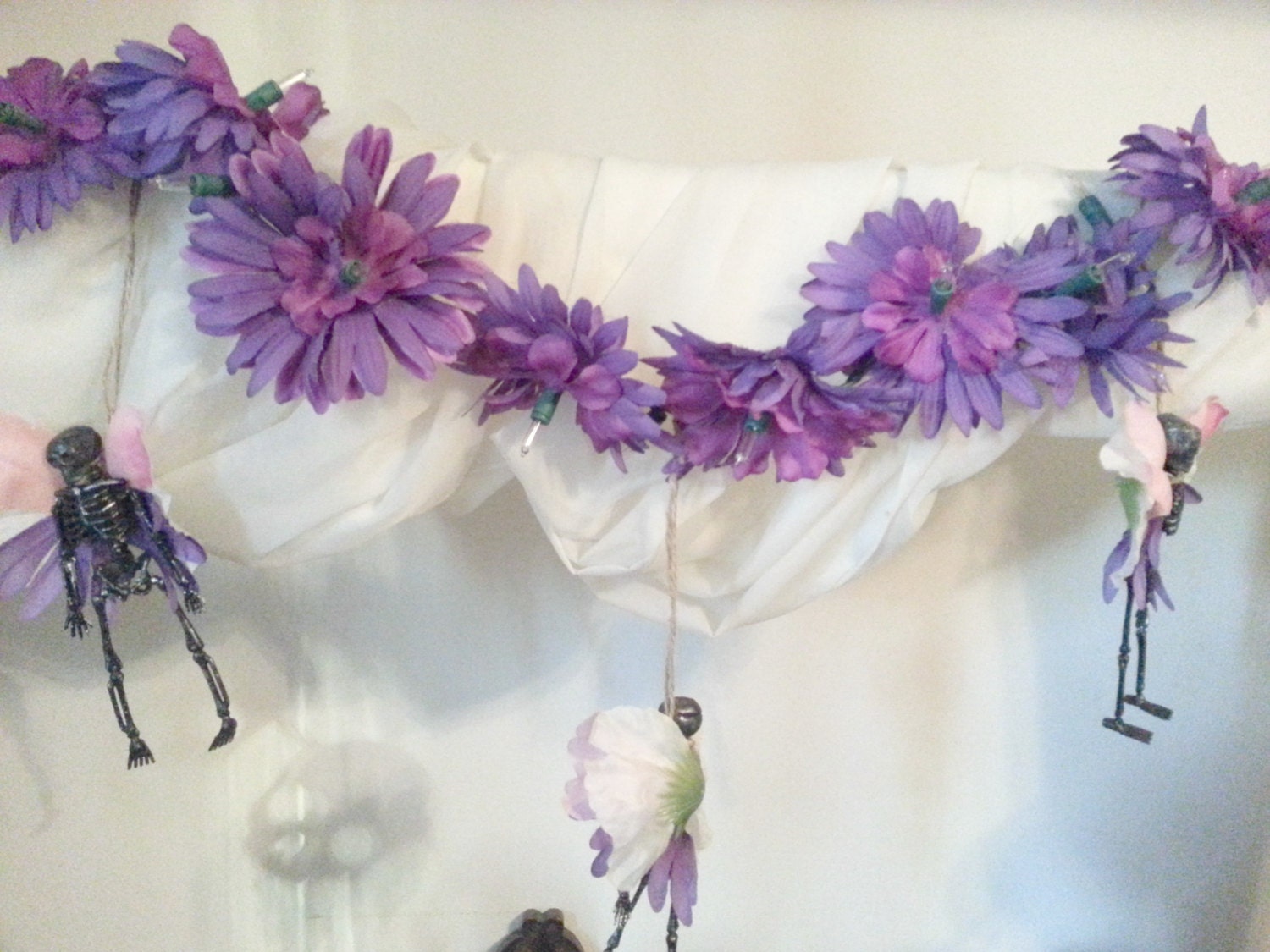 Skeleton Light String (purple and lighter pink)