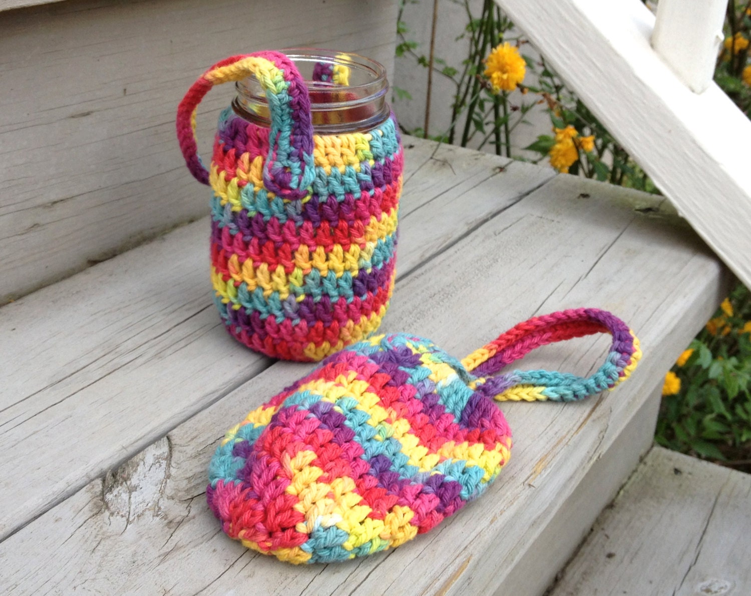 Limited Edition - Pint mason jar cozy with handle and elastic top