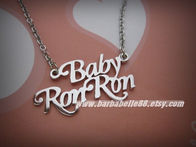 Personalized Name Necklace come with chain Gift box included.