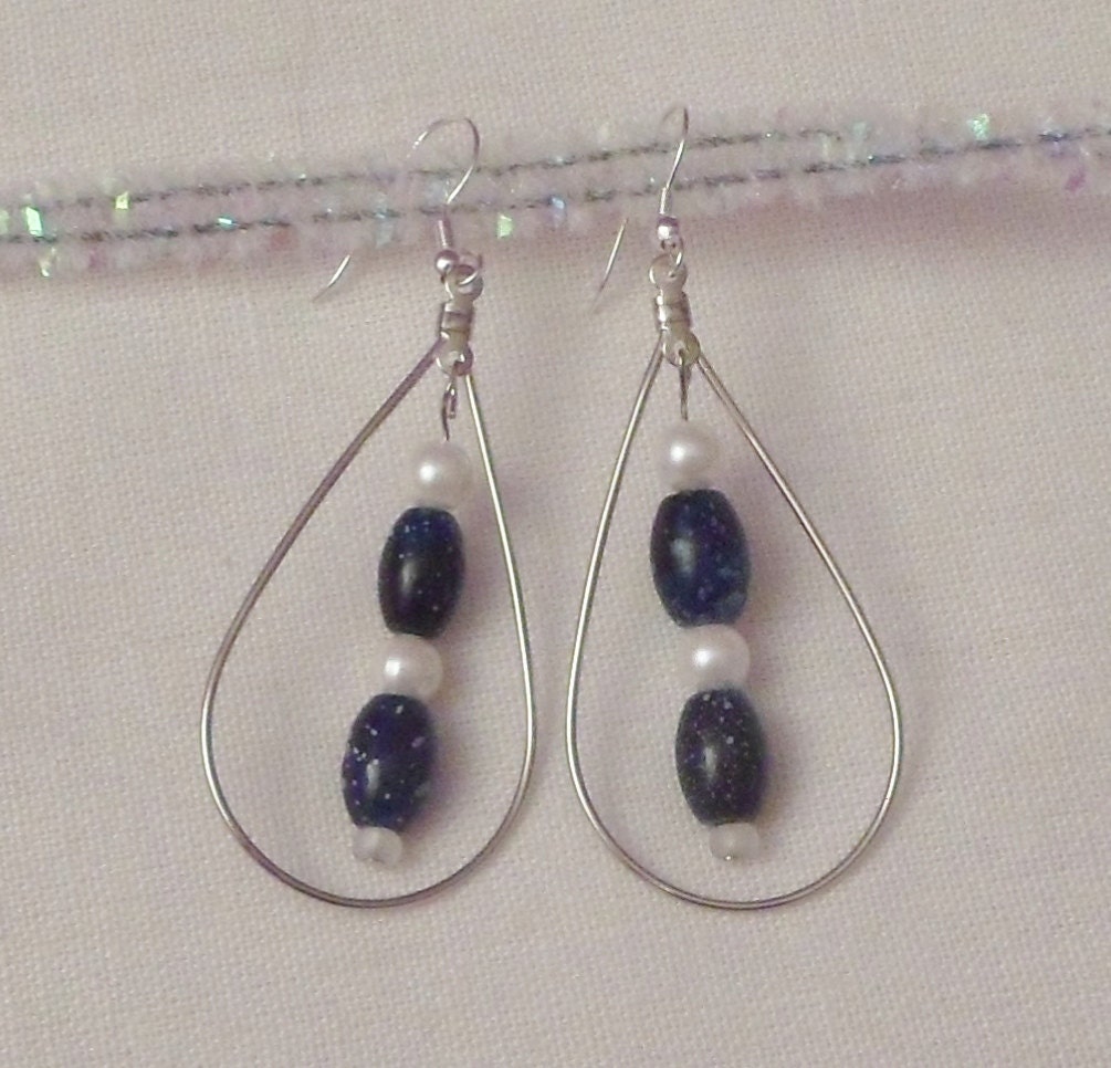 Dangling earrings - 2 inches