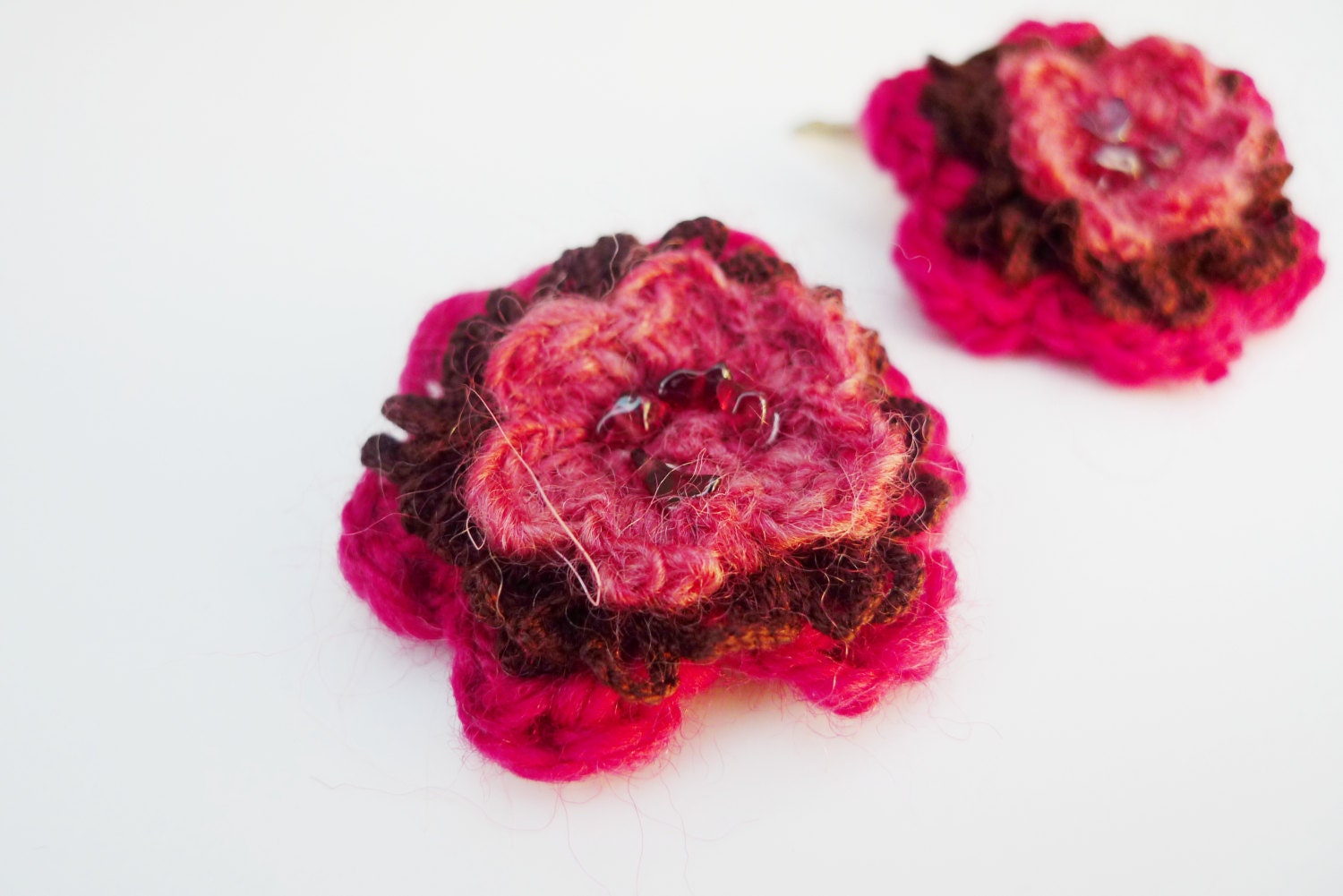 Floral hair clips, crocheted, made to order