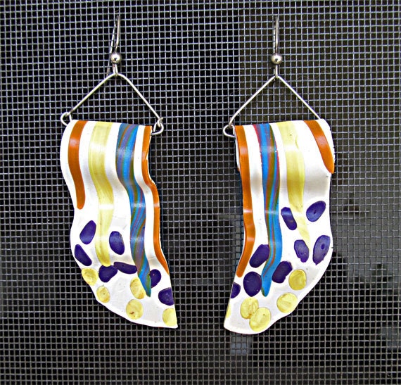 Dangle Earrings White Wave of Color