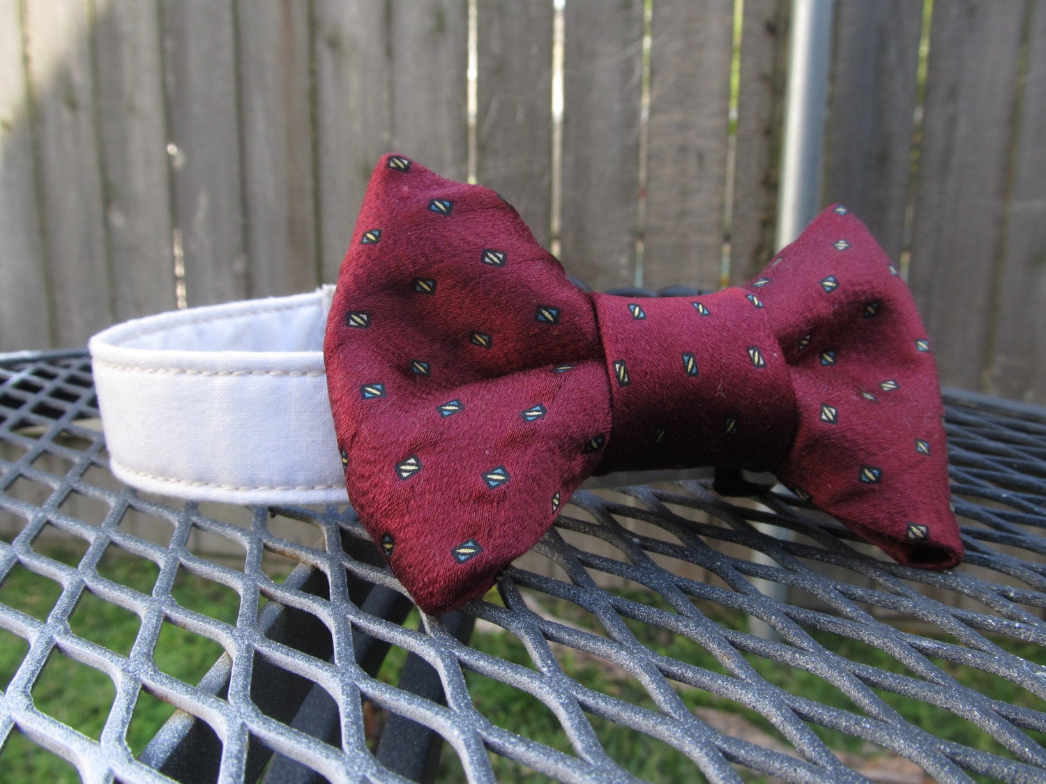 Dog collar and Bow Tie - READY To SHIP  Red bowtie and White Collar - wedding dog collar, bowtie dog collar