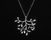 tree necklace,tree of life necklace,family tree necklace,nature jewelry,tree of life pendant necklace,silver tree necklace