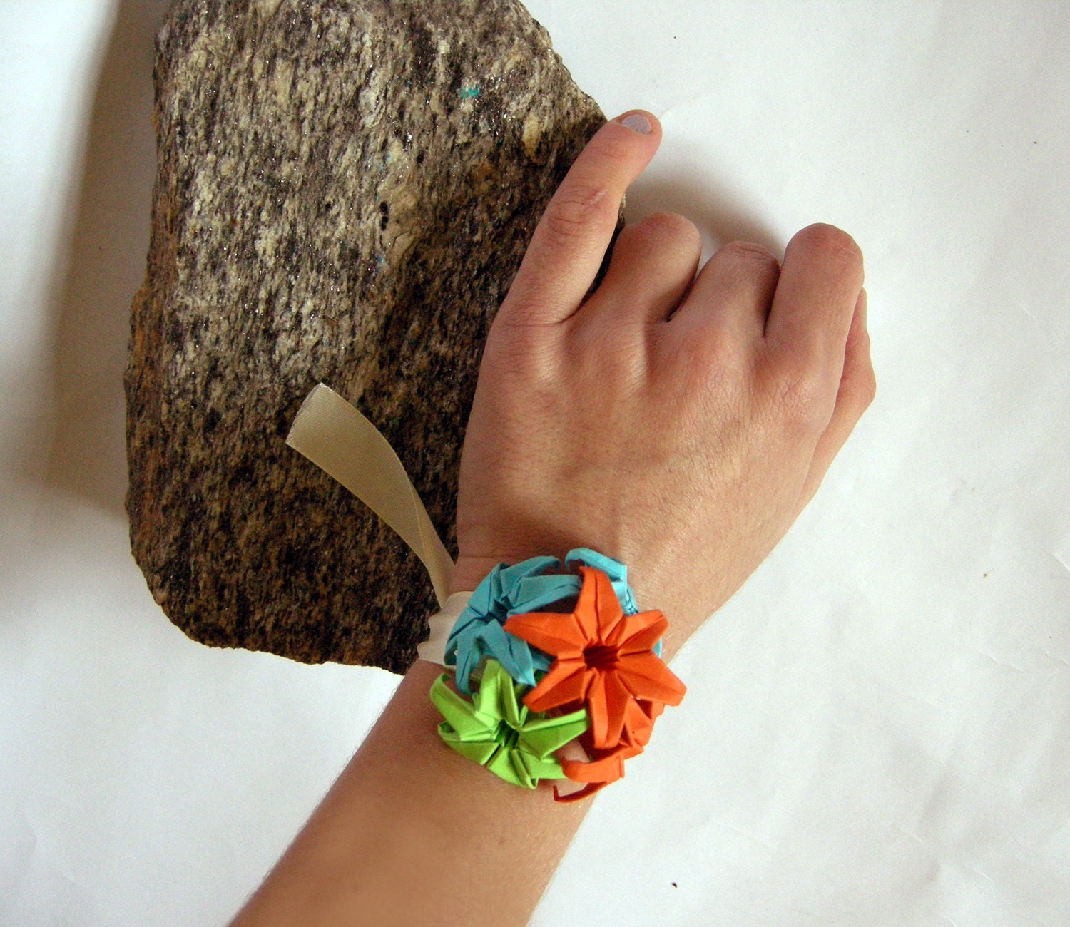 Wedding woman corsage with 5 origami flowers in desired colors