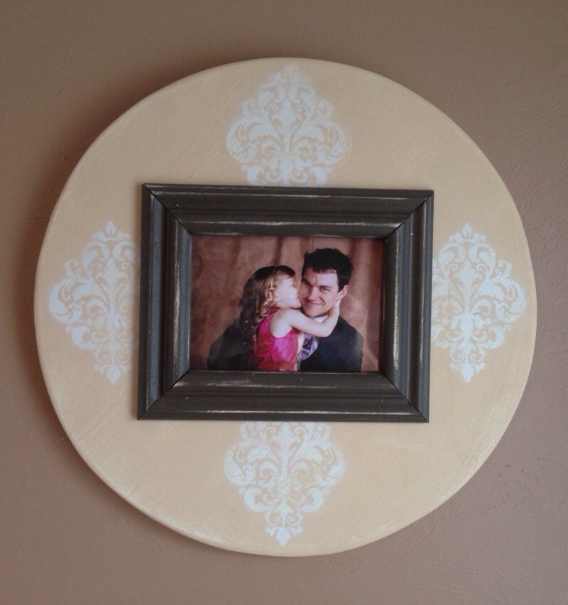 18" Circle Frame