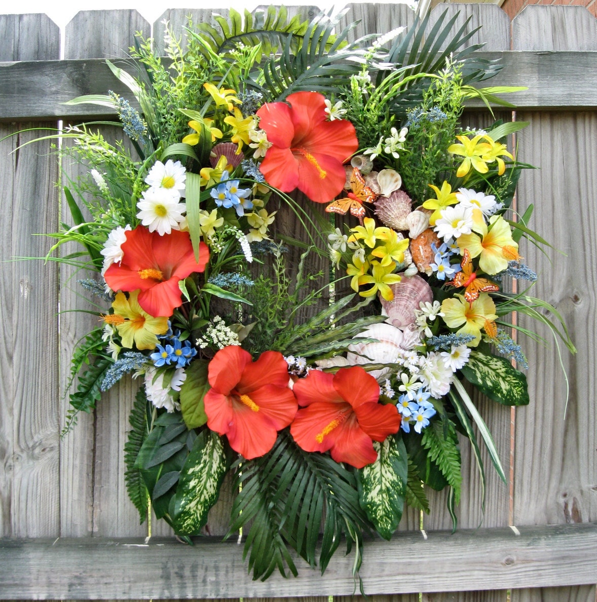 Tropical Shores Seashell Wreath, Hibiscus, Summer, Large