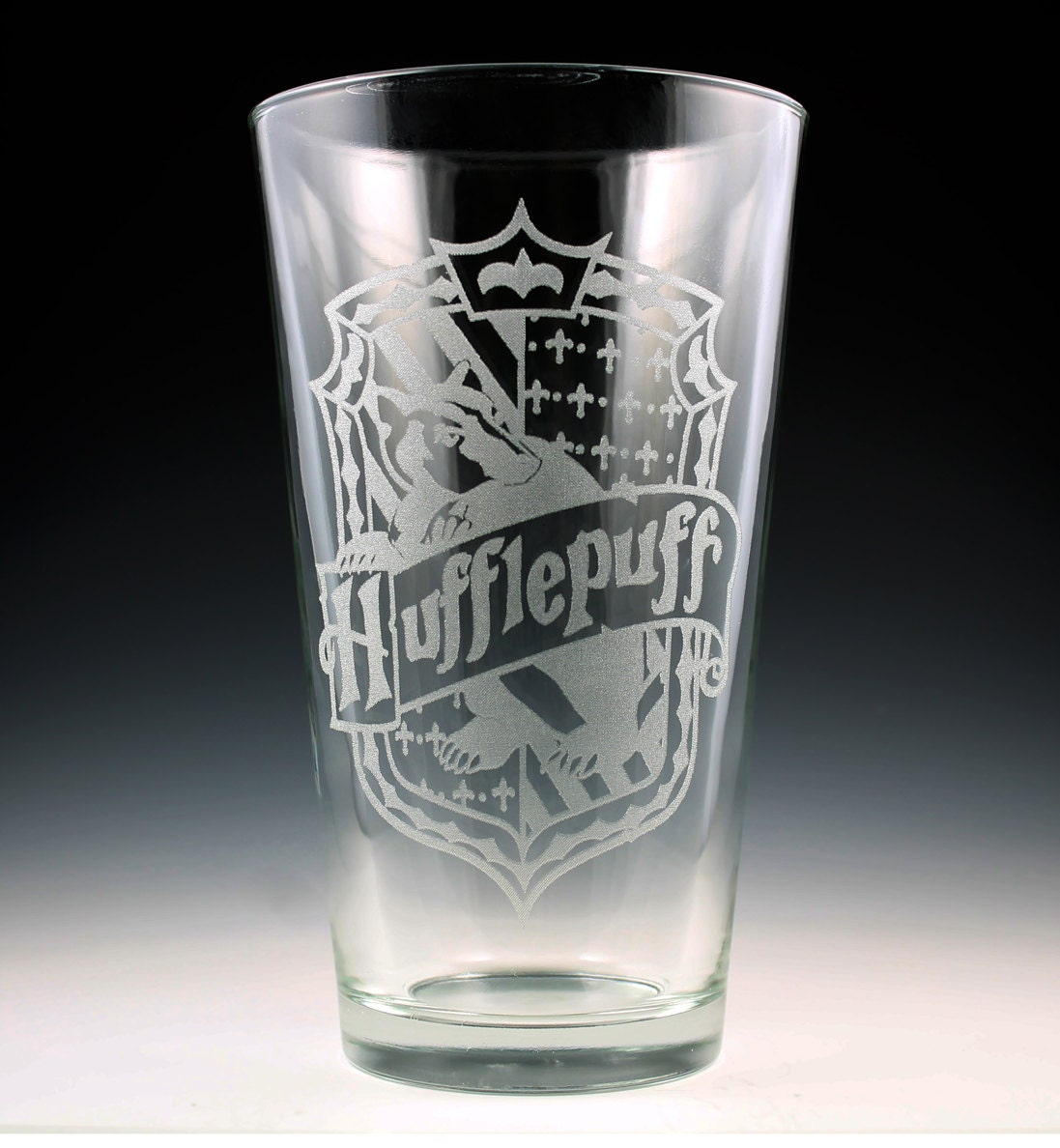 Harry Potter Hufflepuff House Crest Pint Glass