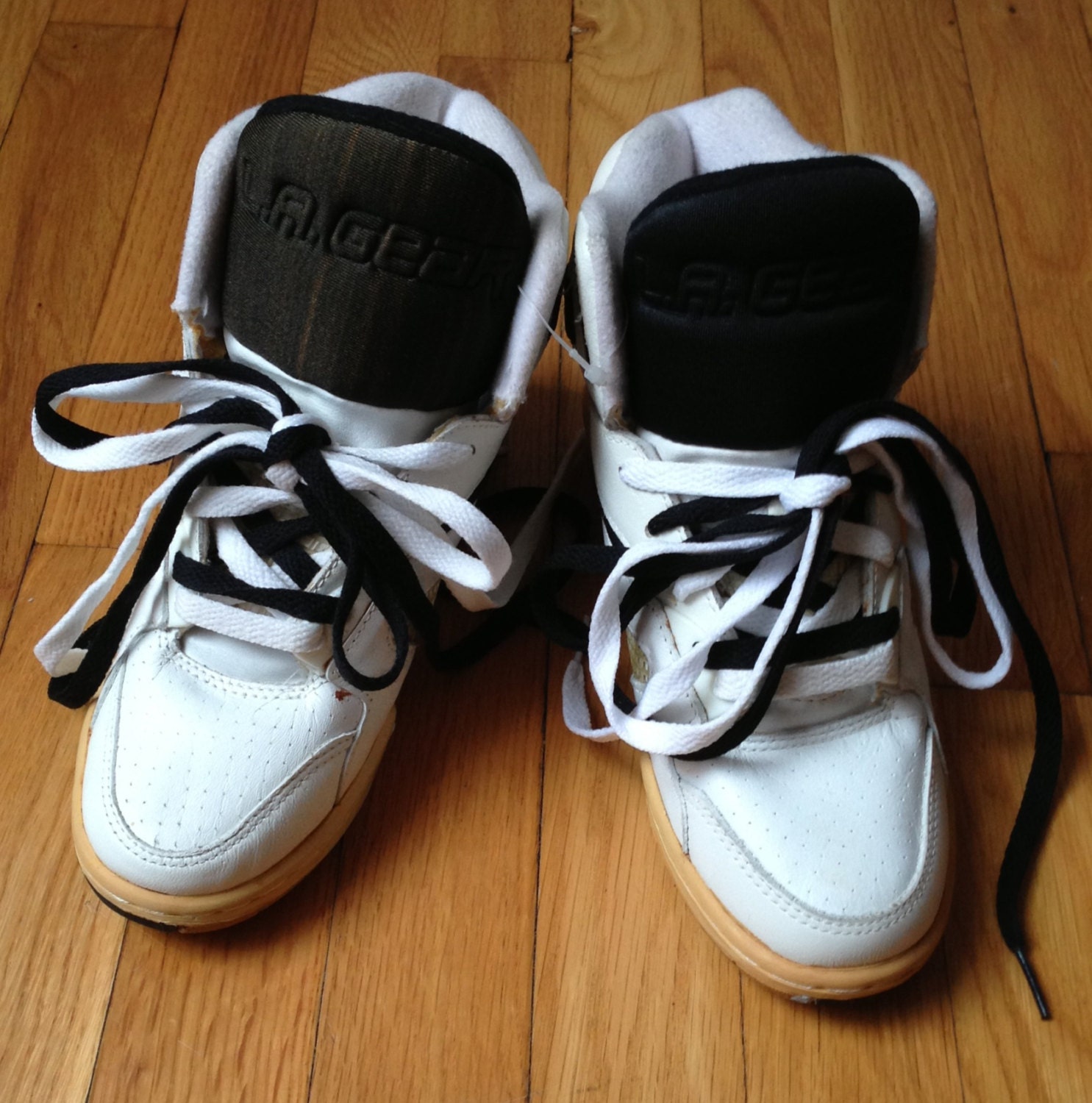 la gear classic shoes