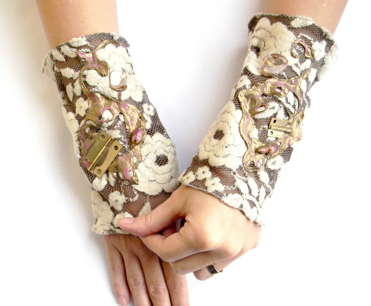 Wrist laced cuffs nude lace cuffs victorian belle epoque organic roses steampunk fashion cuffs vintage beige lace cuffs industrial