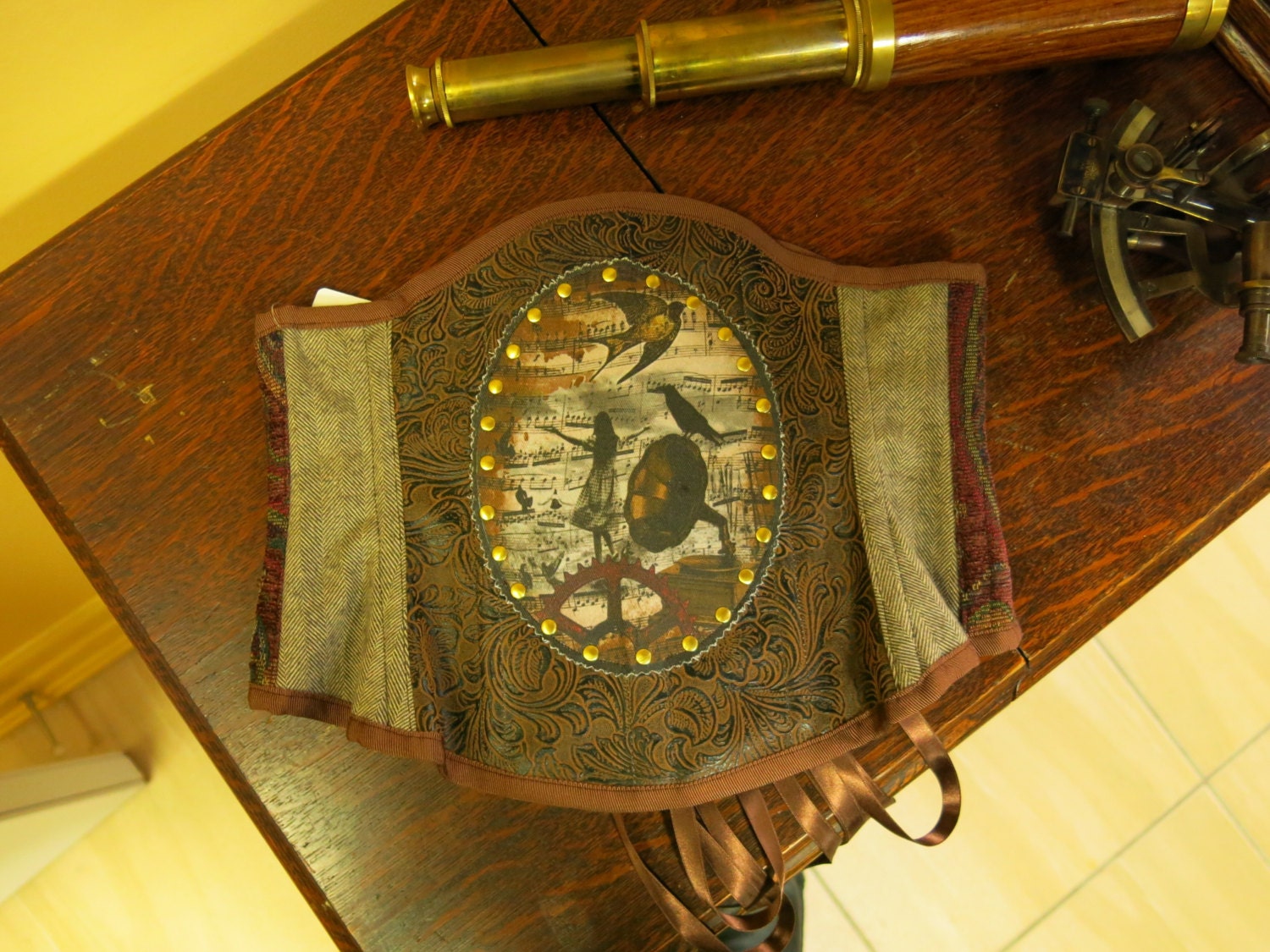 Cameo Cincher Corset - Music Girl Steampunk Cameo- size 24