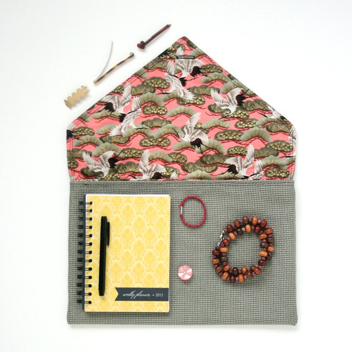 Green Pendleton upholstery fabric clutch, pink pattern lining