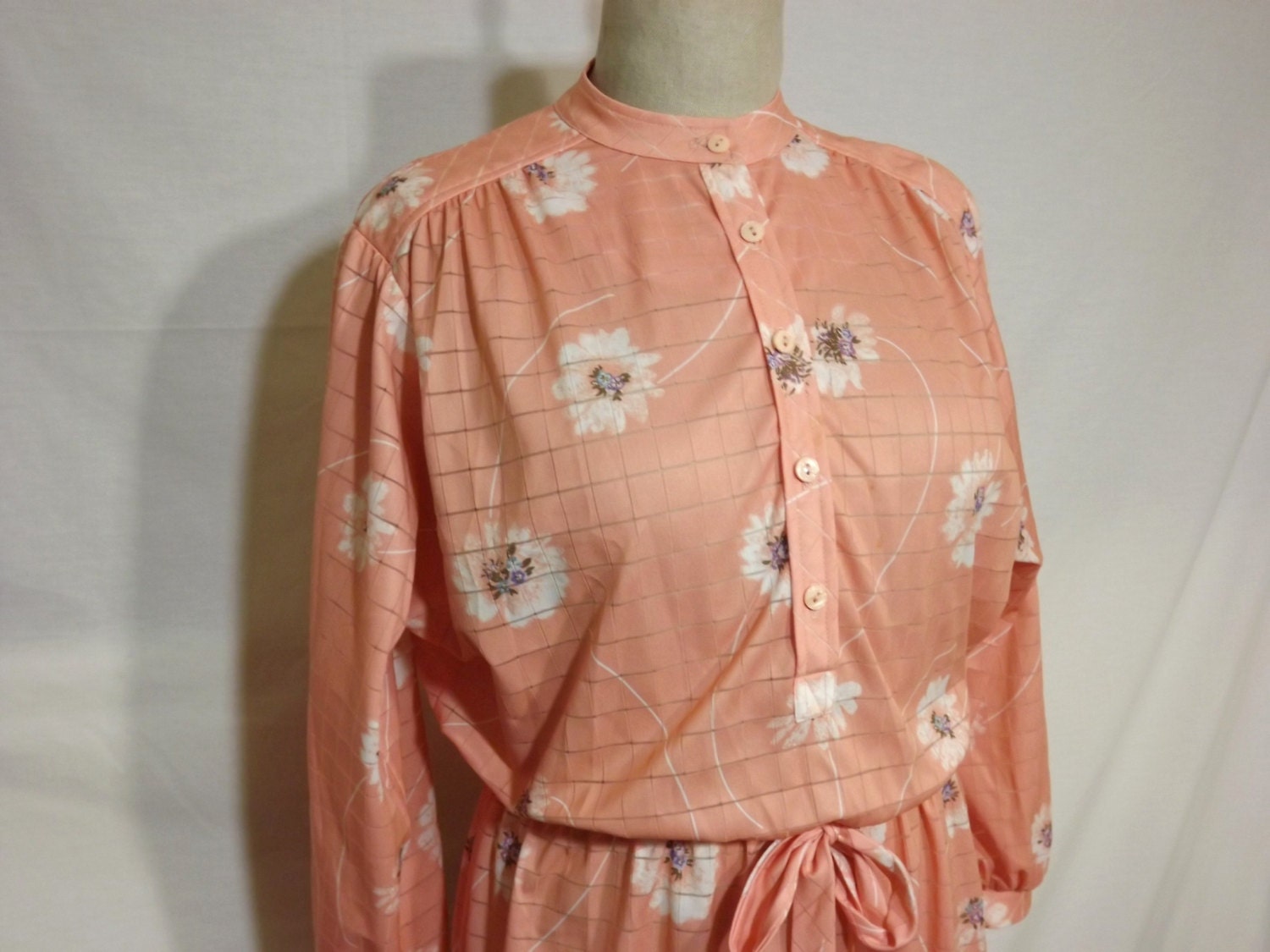 VTG 1970's Peach Flor...