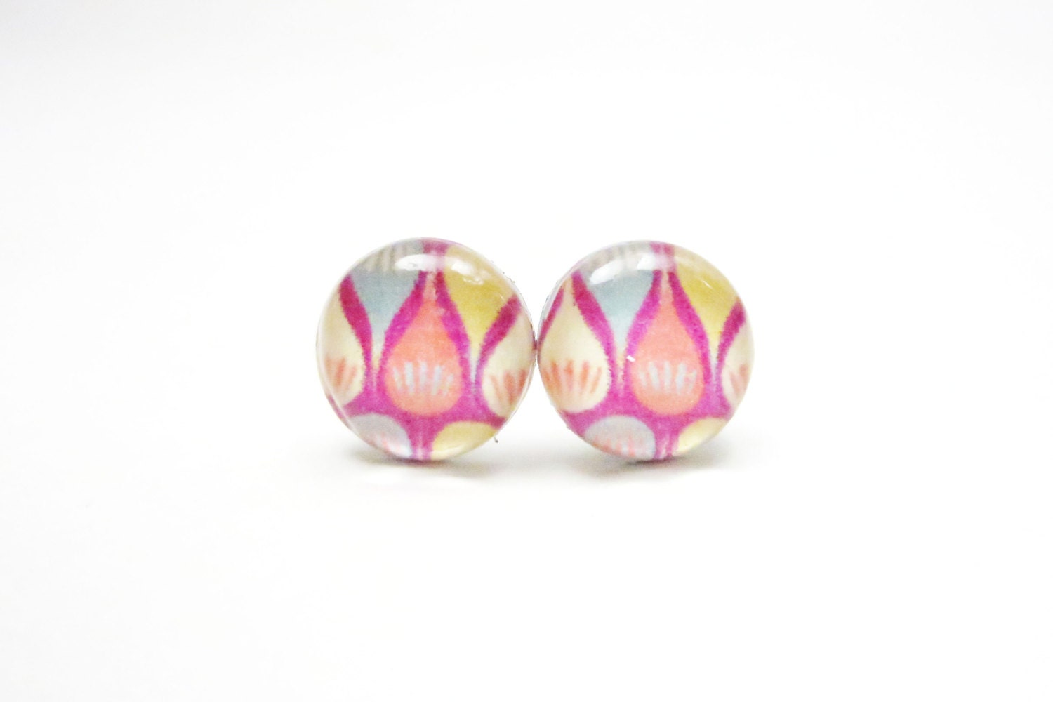 TANGI - Purple Stud Earrings by hopestarbound