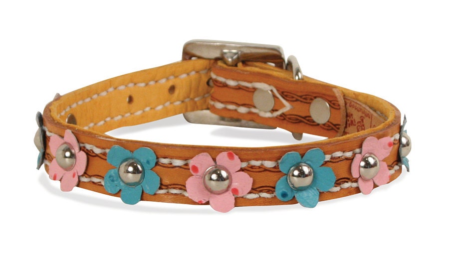 Leather Dog Collar-Custom Made-Daisies Collar-Natural