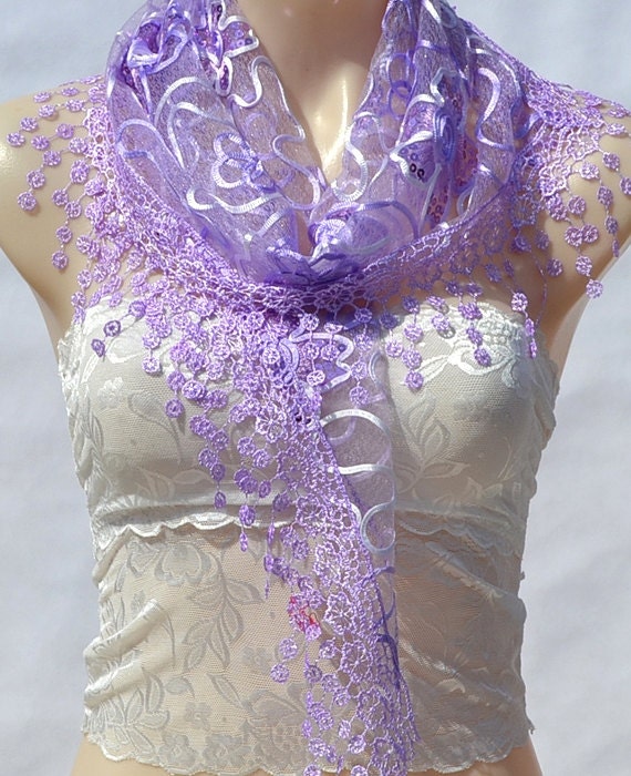 New spring and summer unique fashion, lace Sequin triangle scarf, shawl, scarf embroidered flowers, soft comfort women accessories