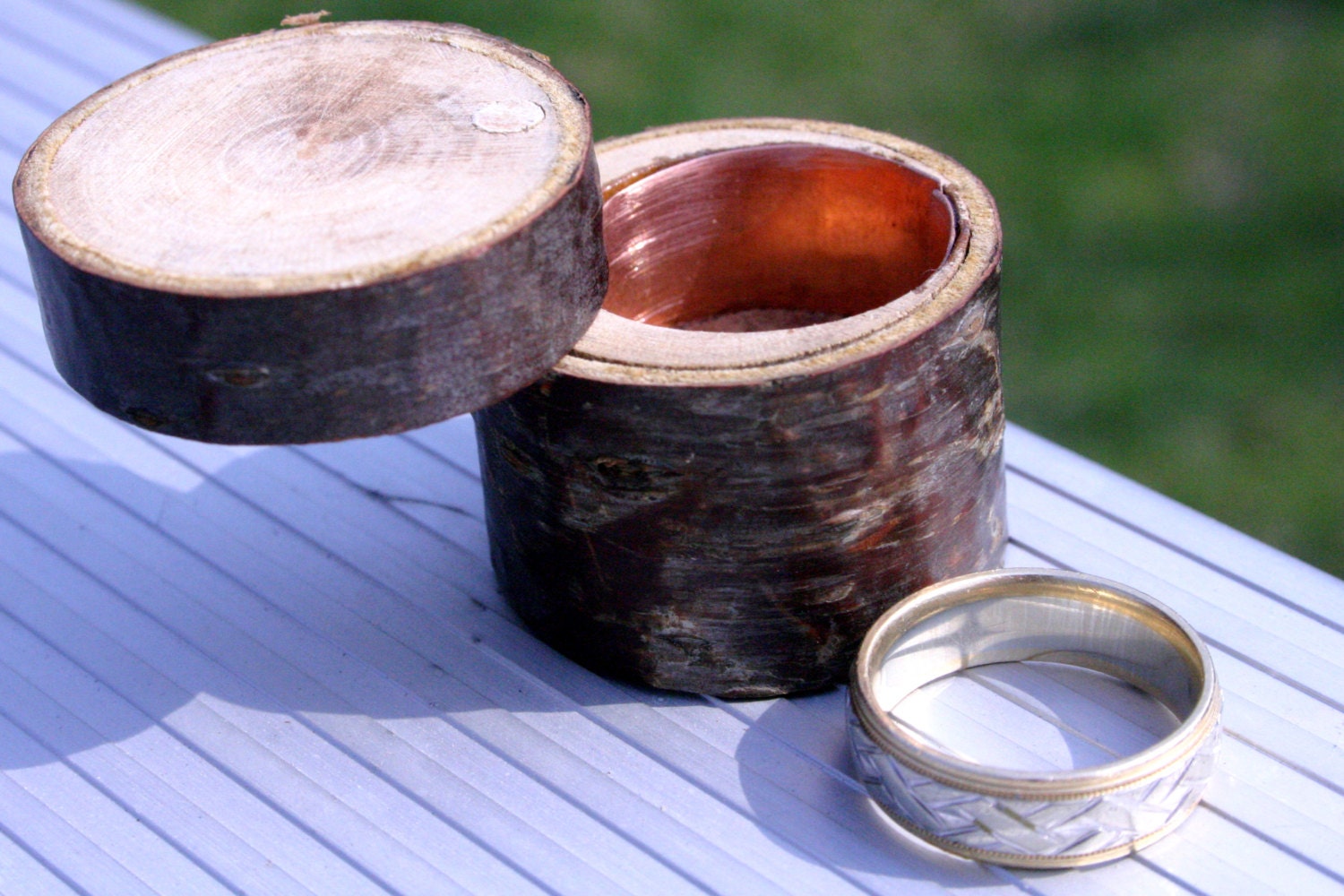 Small natural wood keepsake box in Japanese sakura wood