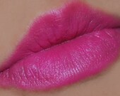 Head Turner - Hot Pink Lipstick