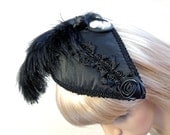Gothic victorian fascinator with cameo and feathers in black Burlesque