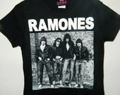Vintage RAMONES graphic tee