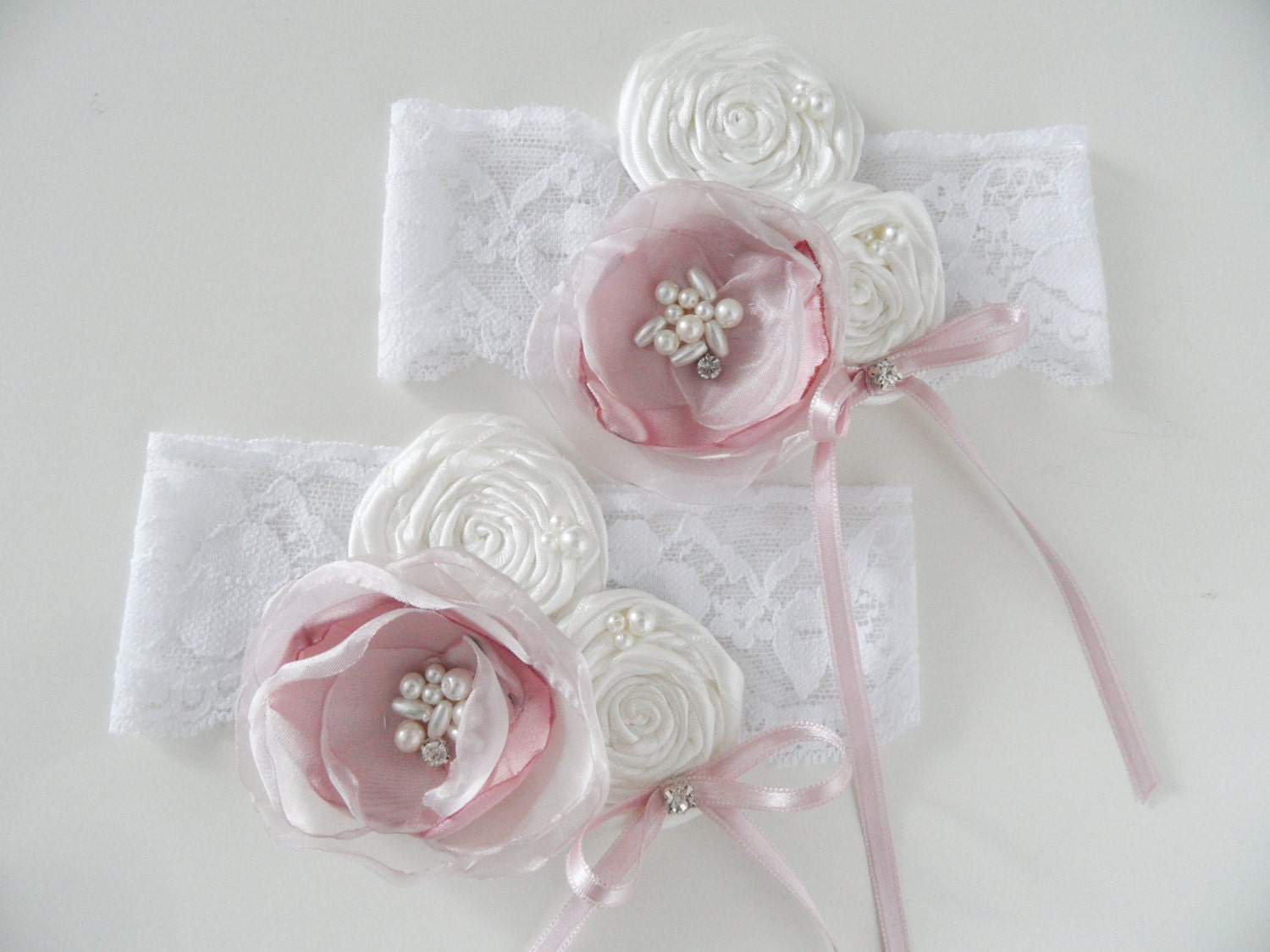 garter set, wedding garters, bridal garters, lace garters, bride, wedding accessory, ivory garters, pink and ivory flowers garters
