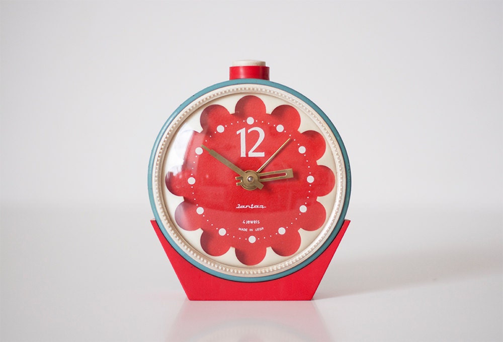 Vintage soviet mechanical alarm clock Jantar - working condition - rare